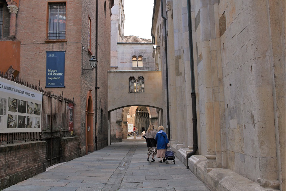 Itinerario a piedi per scoprire le bellezze di&nbsp;Modena